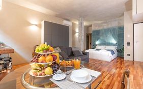 Il Garbo Apartments&Suite